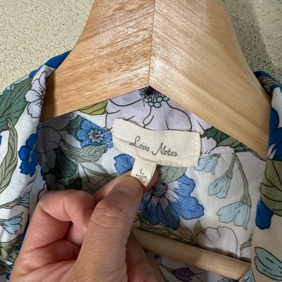 Love Notes Floral Collared Front Tie Purple & Blue Crop Top Short Sleeves L - Picture 7 of 8